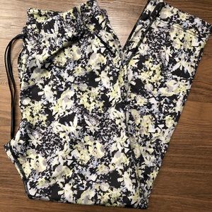 Lululemon Joggers Size 8